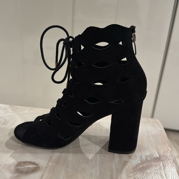 Guess open toe booties - Picture 7 of 7